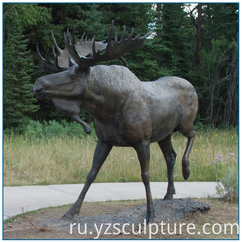 bronze moose statue 